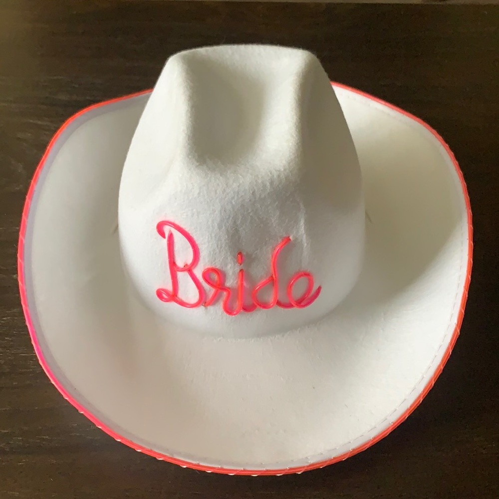 Light up felt cowgirl hat